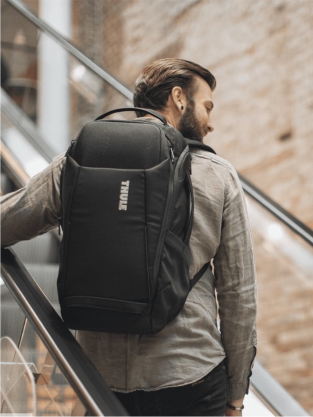 Thule Black Men's Travel & Commuter Backpack